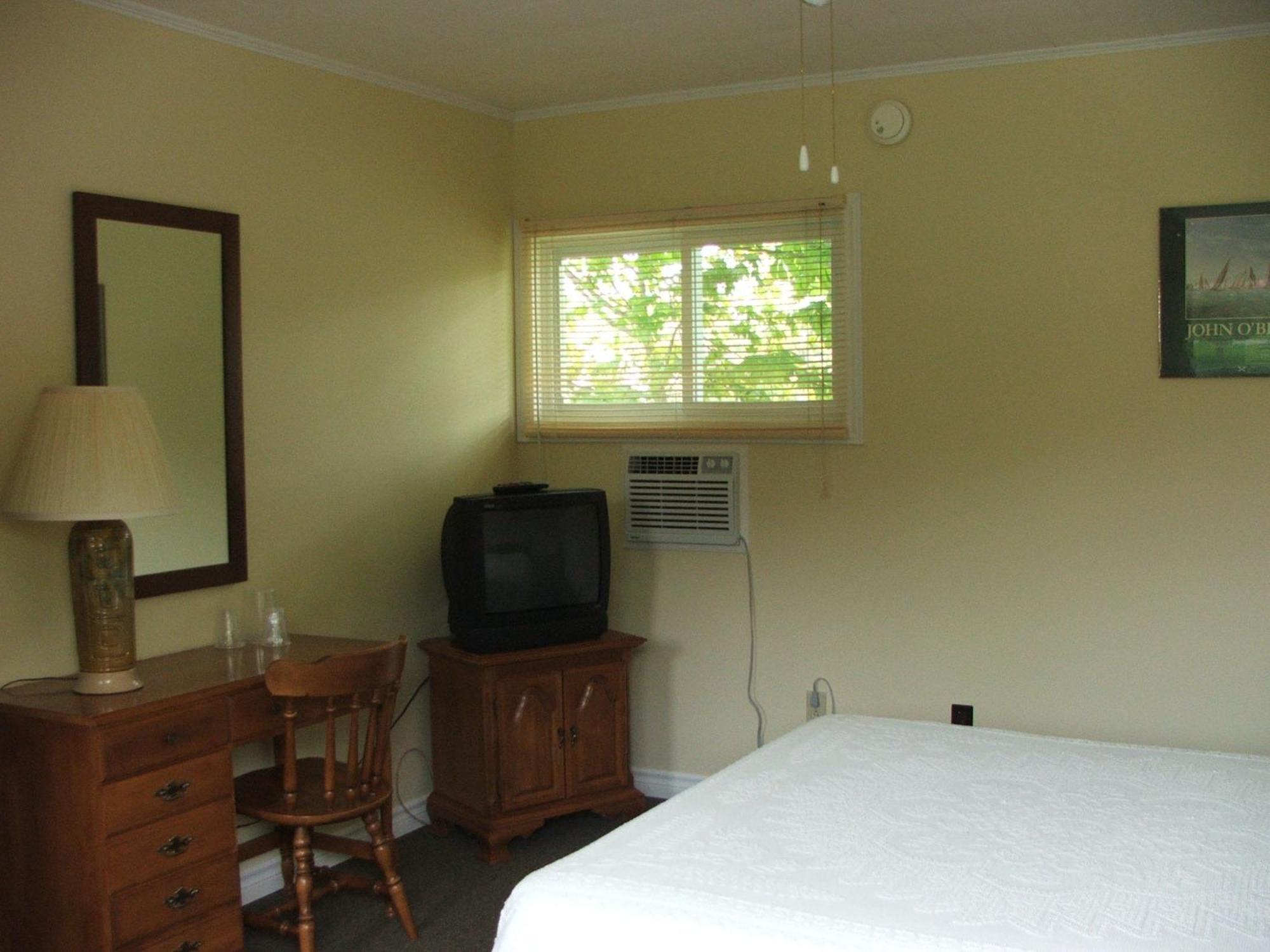 Picket Fence Motel St. Andrews By The Sea Екстериор снимка