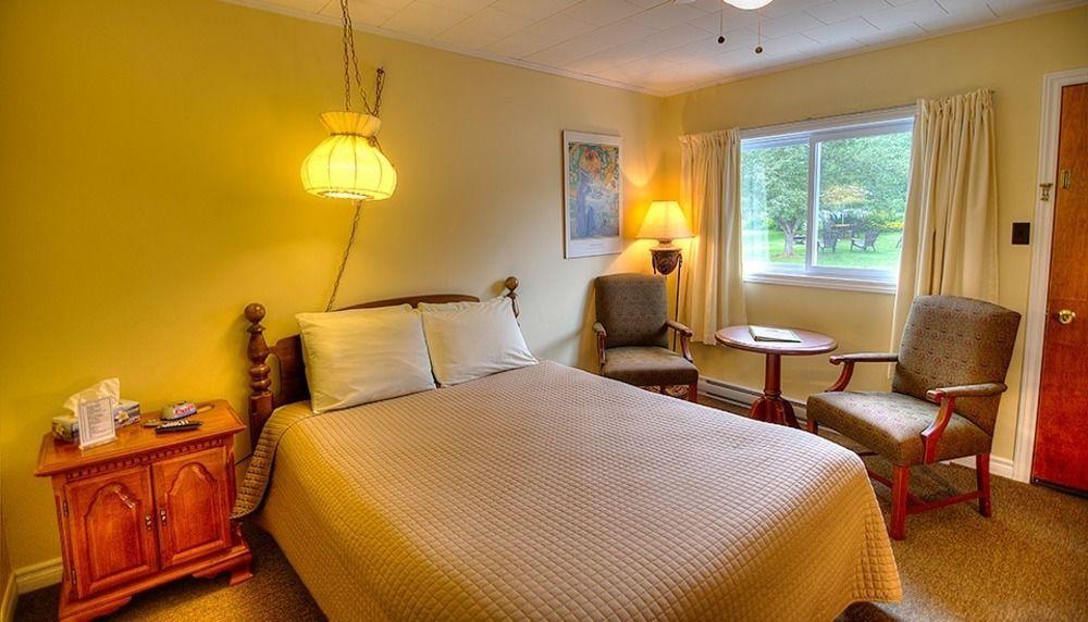 Picket Fence Motel St. Andrews By The Sea Екстериор снимка